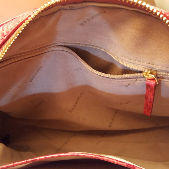 Abby Chutney Melbourne crossbody - Picture 2 of 3